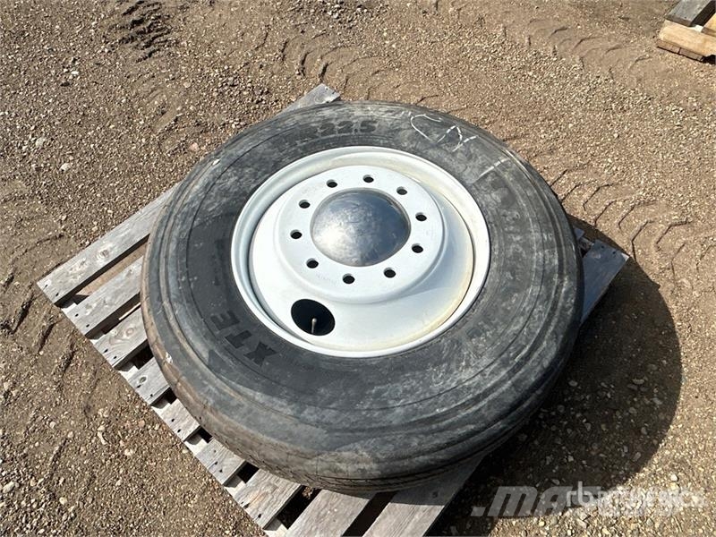 Michelin 11R22.5 Tires Tyres, wheels and rims