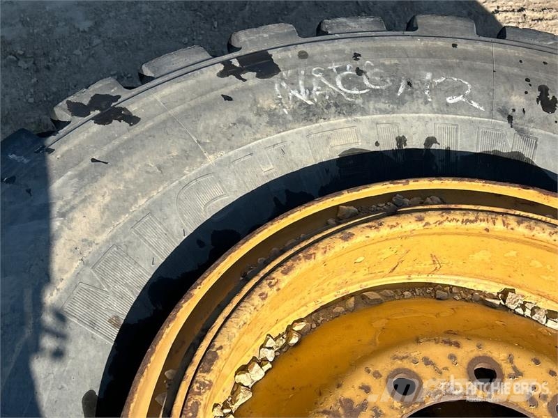 Michelin 14R24 Tires Däck, hjul och fälgar