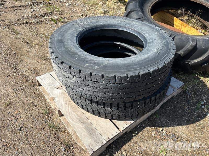 Michelin XDN2 11R22.5 Tires Шины и колёса