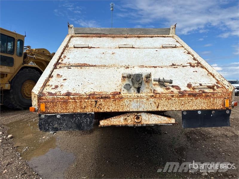 Midland 30 ft T/A Belly Dump Trailer Sora- ja kippiperävaunut