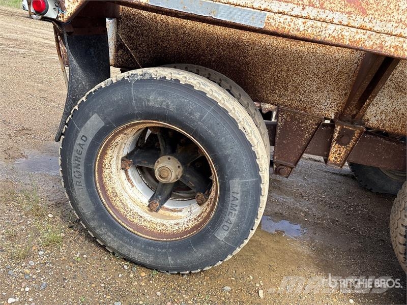 Midland 30 ft T/A Belly Dump Trailer Sora- ja kippiperävaunut