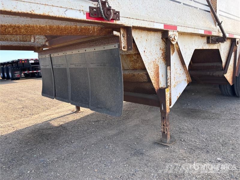 Midland 38 ft Tri/A Belly Dump Trailer مقطورات قلابة