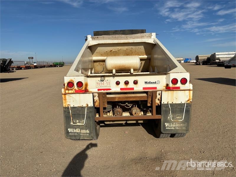 Midland 38 ft Tri/A Belly Dump Trailer مقطورات قلابة