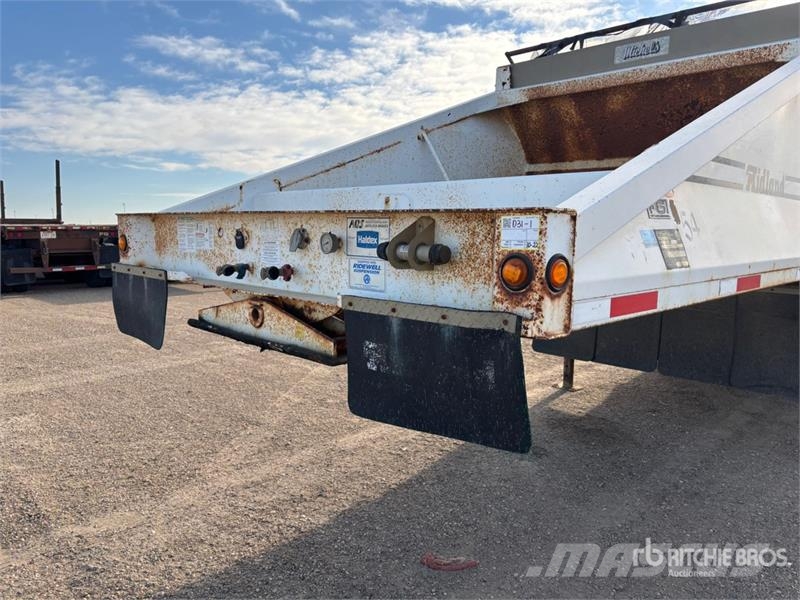 Midland 38 ft Tri/A Belly Dump Trailer مقطورات قلابة
