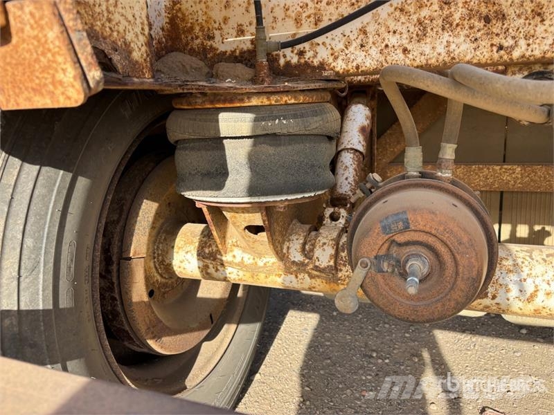 Midland Tri/A Belly Dump Trailer Самоскиди
