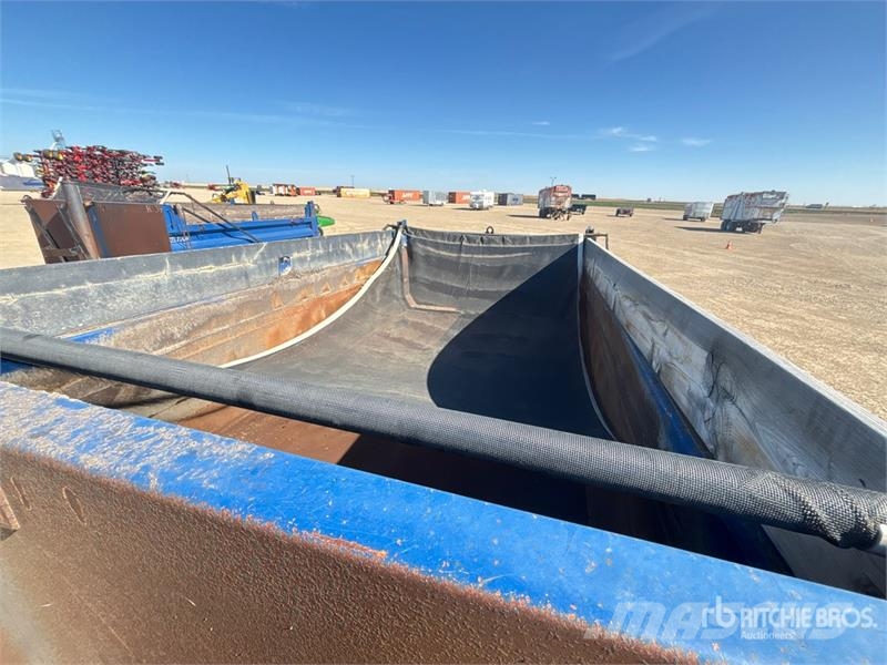 Midland XL2100 15 ft T/A Pup Dump Trailer Bañera