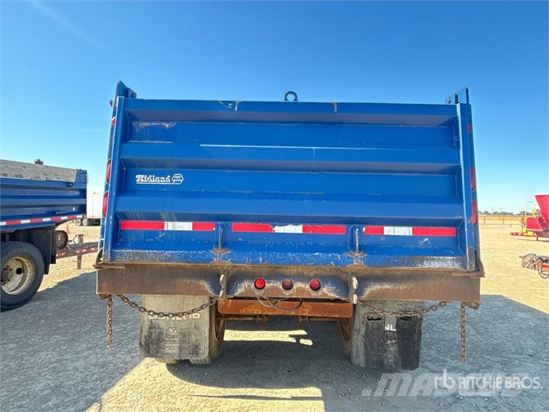Midland XL2100 15 ft T/A Pup Dump Trailer Bañera