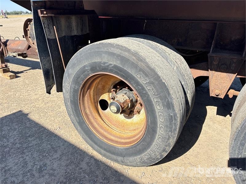 Midland XL2100 15 ft T/A Pup Dump Trailer Sora- ja kippiperävaunut