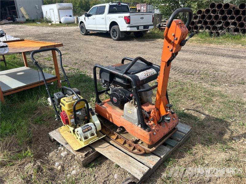 Mikasa MVH-402GH and Loncin MS10 Vibratory Plate Compacto 진동롤러