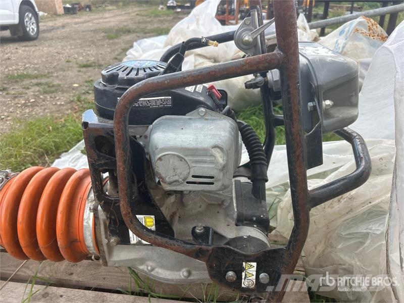 Mikasa Sangyo Vibratory Plate Compactor Vibrátorok