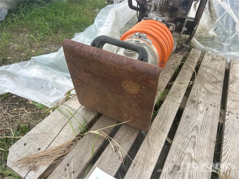 Mikasa Sangyo Vibratory Plate Compactor Vibrátorok