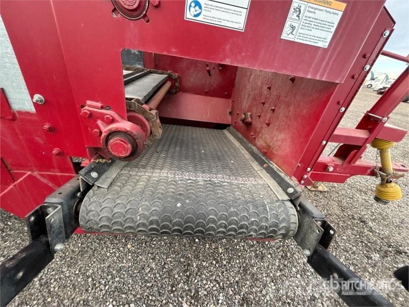 Mill Creek 706 S/A Hydraulic Side Discharge Row Mu Farm machinery