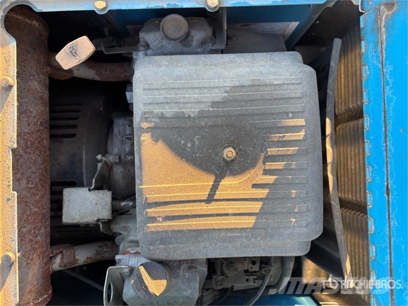 Miller 280 A Multi-Process Engine Driven Welder (Inoperab ماكينات لحام