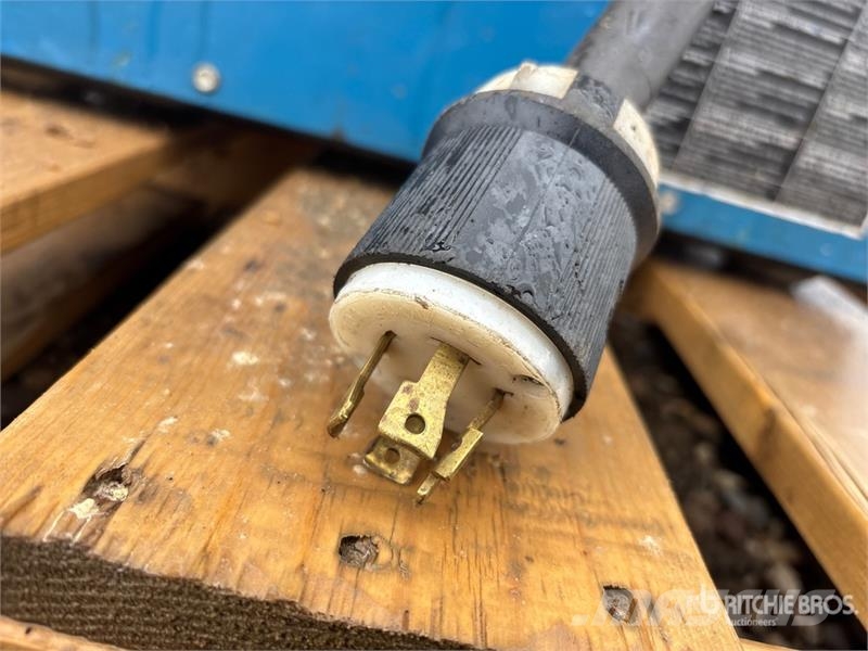 Miller 573 Electric Welder (Inoperable) Заваряващи машини