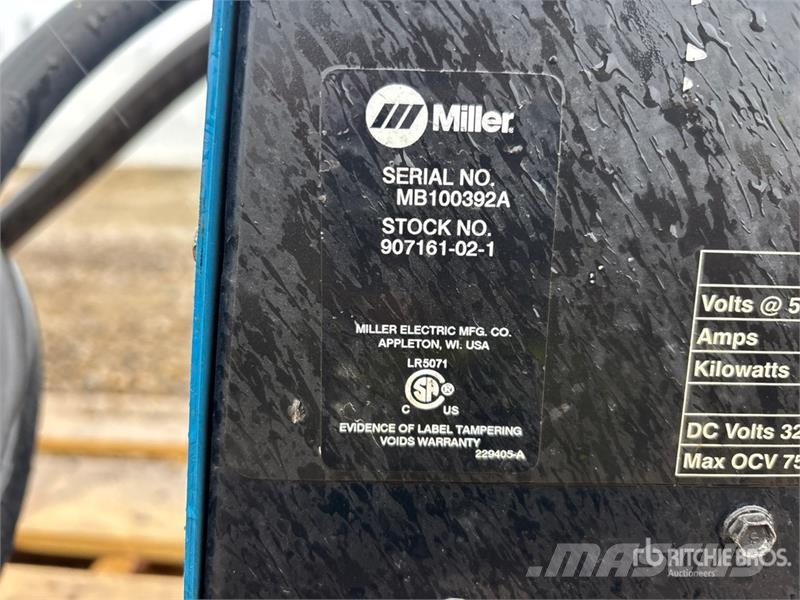 Miller 573 Electric Welder (Inoperable) Заваряващи машини