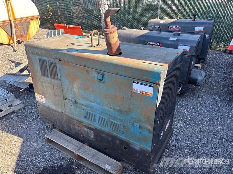 Miller Big 40WG 100 A Multi-Process Engine Driven Welder Urządzenia spawalnicze