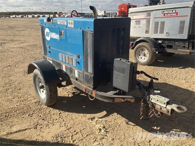 Miller Big Blue 300 Pro Mobile Multi-Process Engine Drive Welding machines