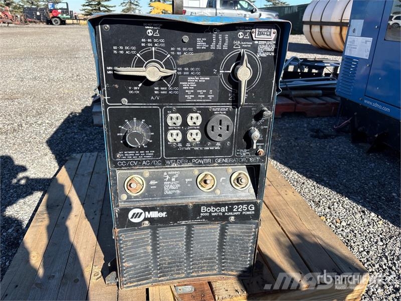 Miller Bobcat 225G Multi-Process Engine Driven Welder Metināšanas iekārtas