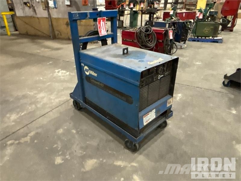 Miller Deltaweld 451 Mobile Multi-Process Electric Welder Schweissgeräte