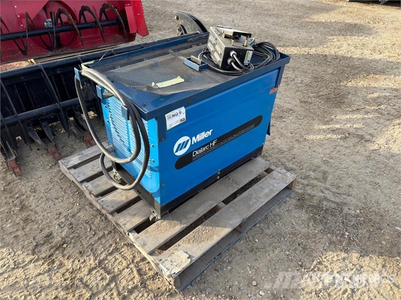 Miller Dialarc HF - KE 18617 76 A TIG Electric Welder ماكينات لحام