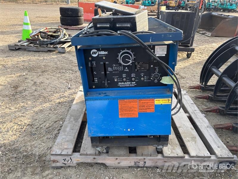 Miller Dialarc HF - KE 18617 76 A TIG Electric Welder ماكينات لحام