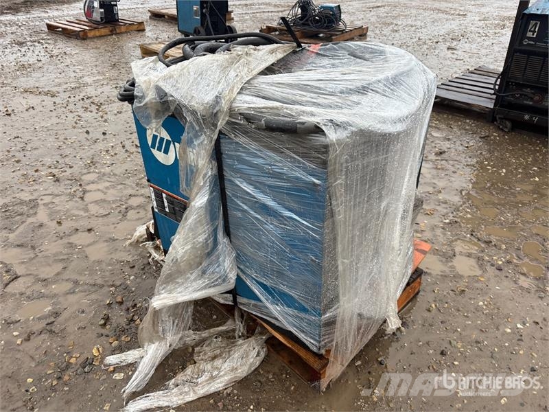 Miller Dimension 302 Electric Welder Svetsmaskiner