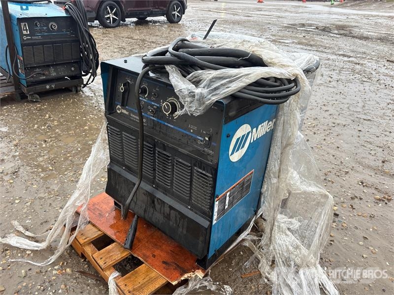 Miller Dimension 302 Electric Welder Svetsmaskiner