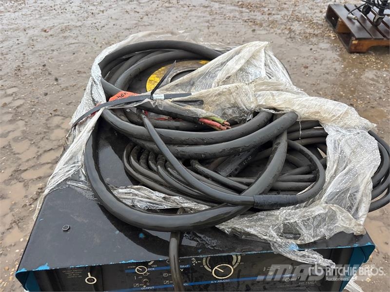 Miller Dimension 302 Electric Welder Svetsmaskiner