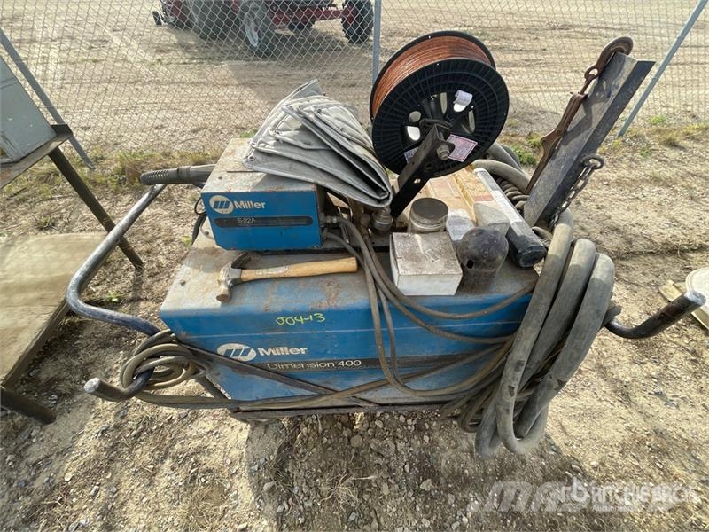 Miller Dimension 400 76 A Mobile Stick Electric Welder Schweissgeräte