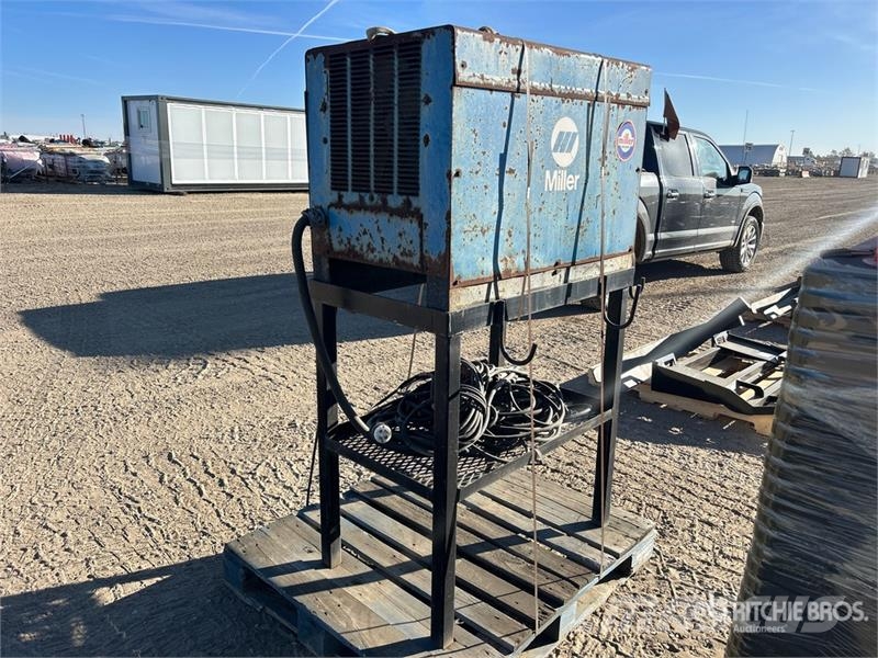 Miller Dimension 650 128 A Electric Welder Hitsauslaitteet