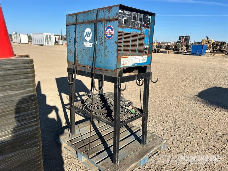 Miller Dimension 650 128 A Electric Welder Hitsauslaitteet