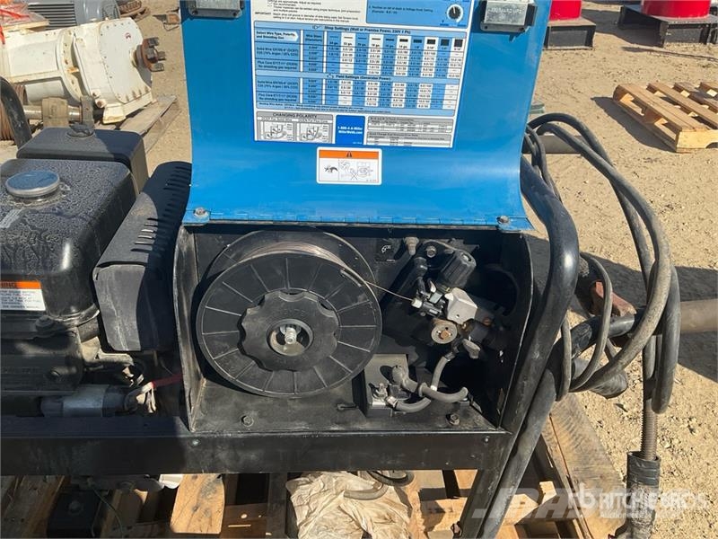 Miller Electric Renegade 180 180 A Mobile Engine Driven W 용접기