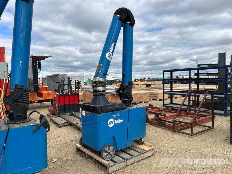 Miller Electric Welding Fume Extractor Maszyny rolnicze - Inne