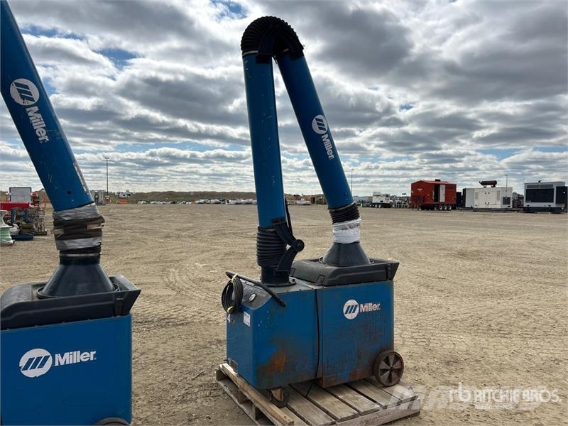 Miller Electric Welding Fume Extractor Maszyny rolnicze - Inne