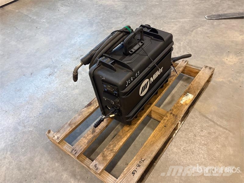 Miller Extreme 12VS Suitcase Electric Welder Keevitusagregaadid