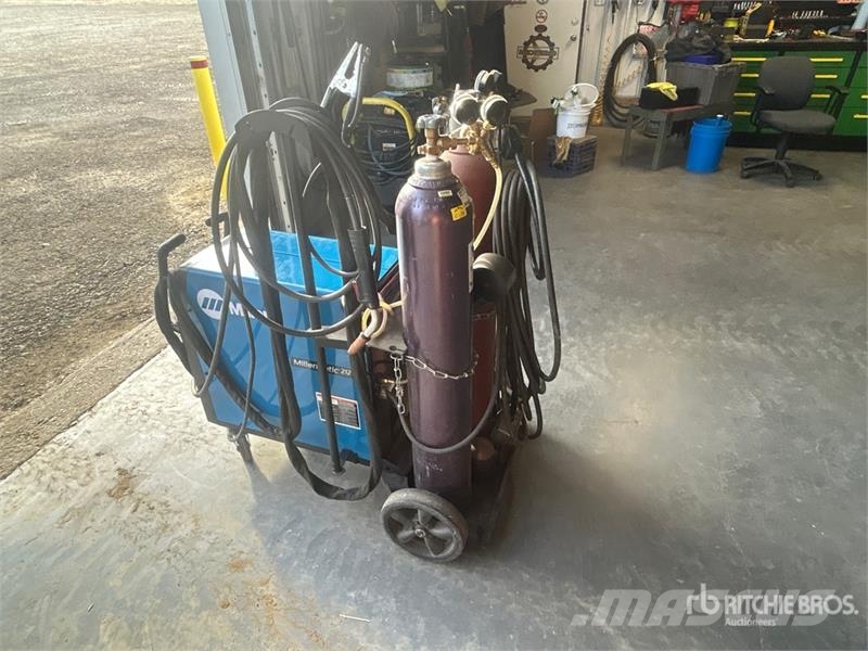 Miller matic 212 Schweissgeräte