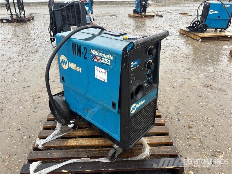 Miller matic 251 Svetsmaskiner