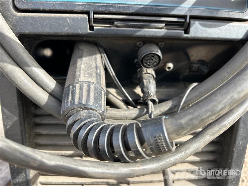 Miller matic 252 ماكينات لحام