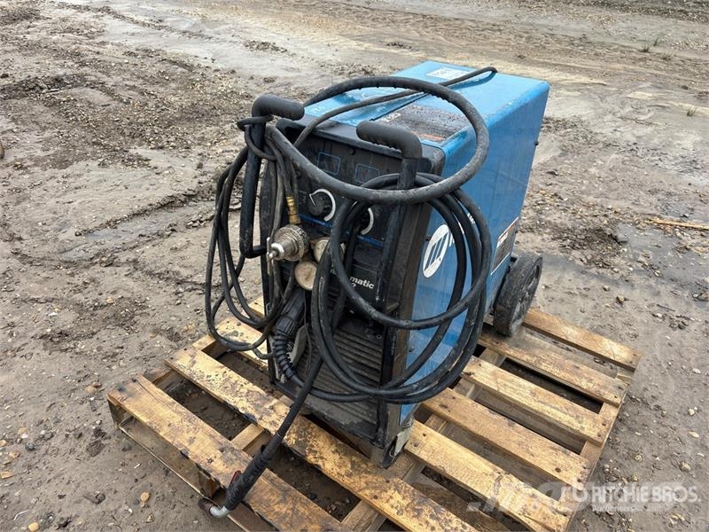 Miller matic 252 Svetsmaskiner