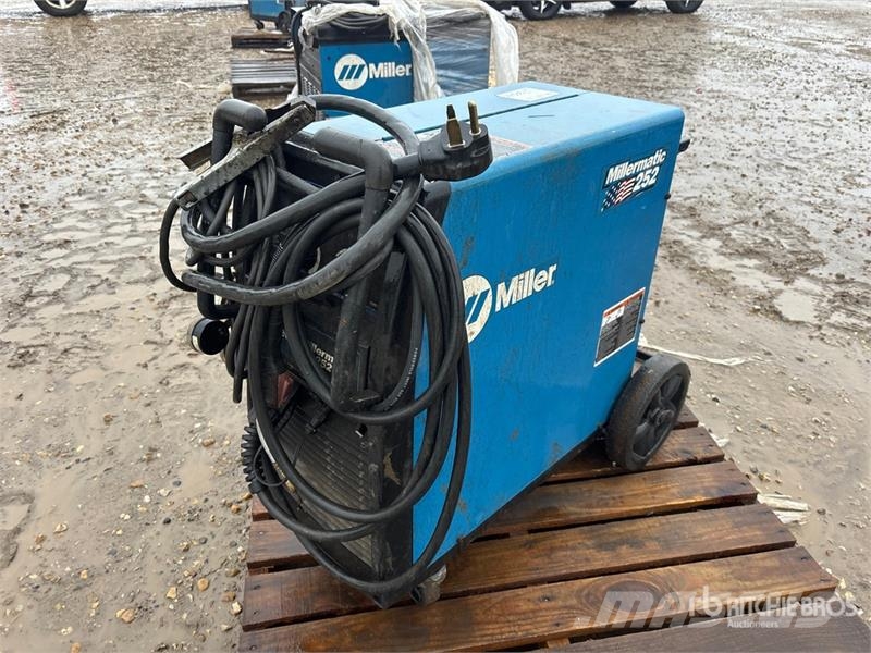 Miller matic 252 Svetsmaskiner