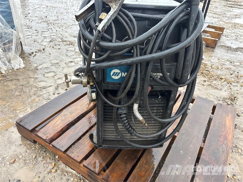 Miller matic 252 Svetsmaskiner