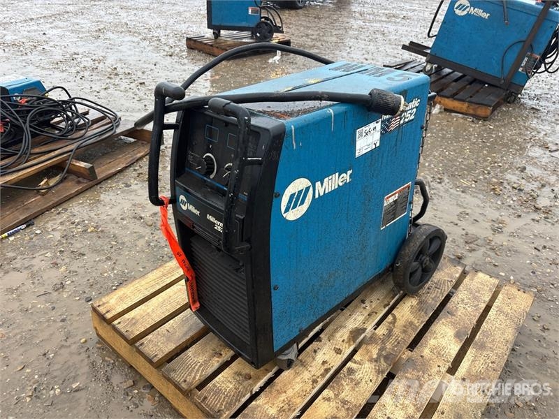 Miller matic 252 Svetsmaskiner
