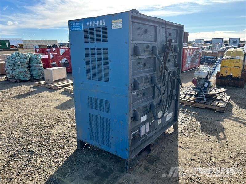 Miller Multi-Operator Welder Poste à souder