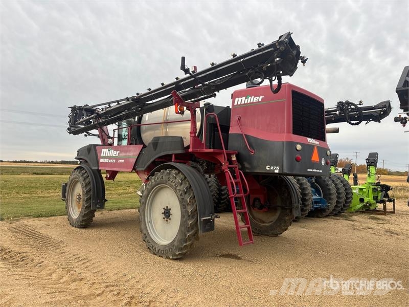 Miller Nitro 4275 100 ft 4x4 High Clearance Self-Propelle Самоходные опрыскиватели