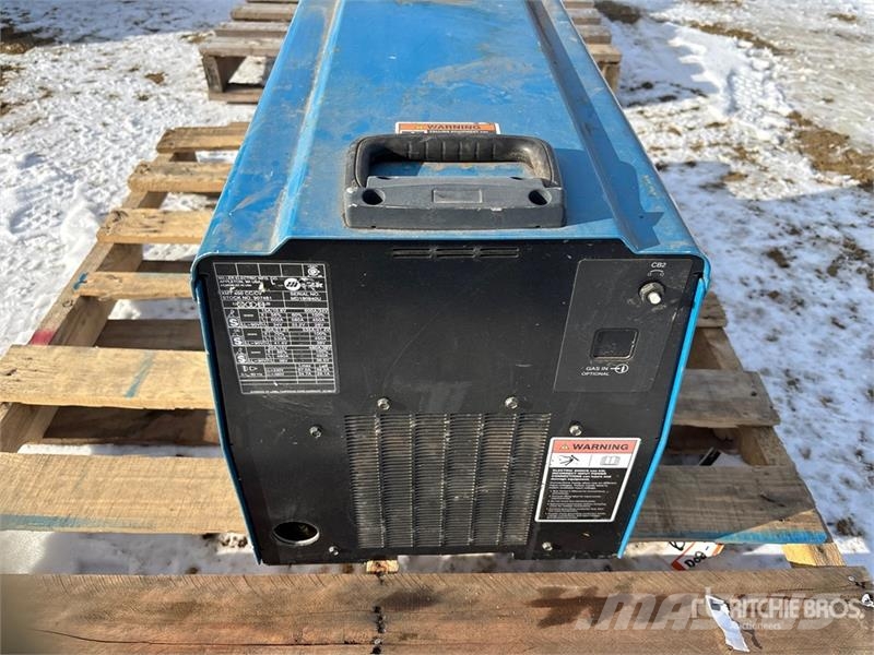 Miller XMT450 Metināšanas iekārtas