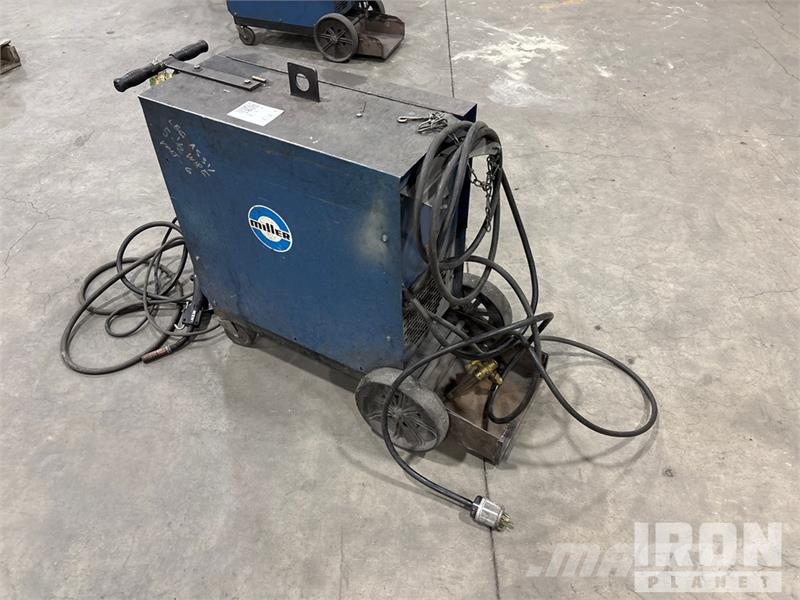 Millermatic 200 Mobile MIG Electric Welder Schweissgeräte
