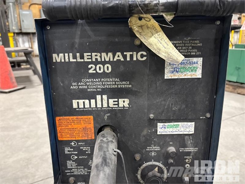 Millermatic 200 Mobile MIG Electric Welder Schweissgeräte