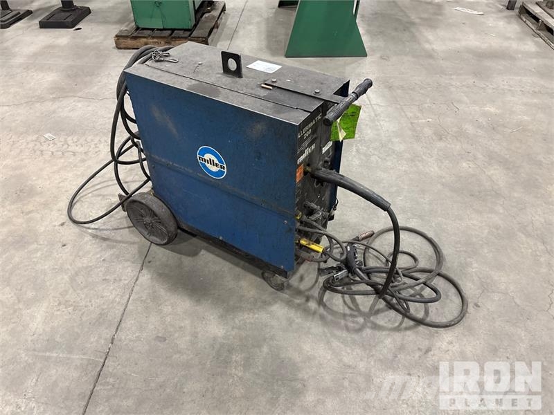 Millermatic 200 Mobile MIG Electric Welder Schweissgeräte