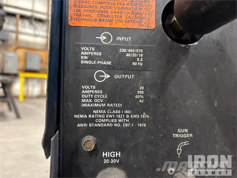 Millermatic 200 Mobile MIG Electric Welder Schweissgeräte
