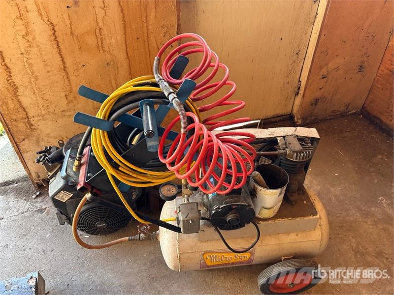 Milro-Lyn Air Compressor (Inoperable) Compressores